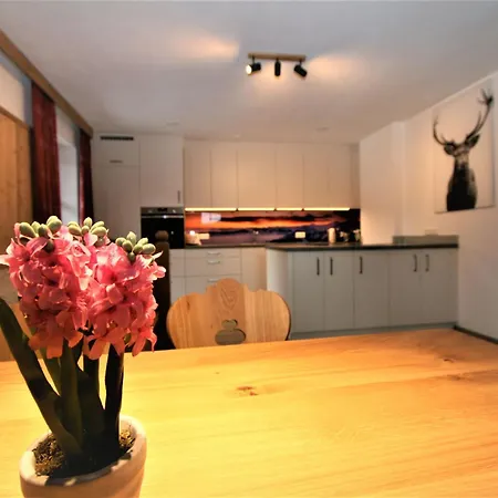 Appartamento Zauberwinkel-2 By Interhome *